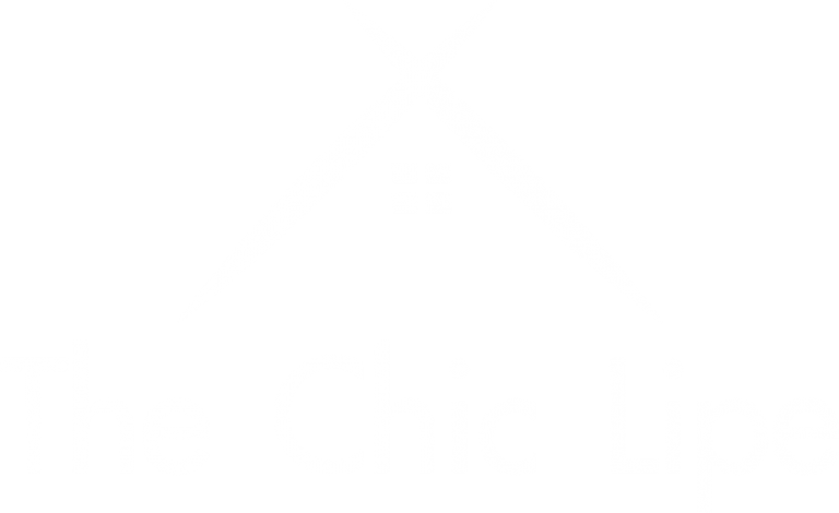 logo the chic lipe