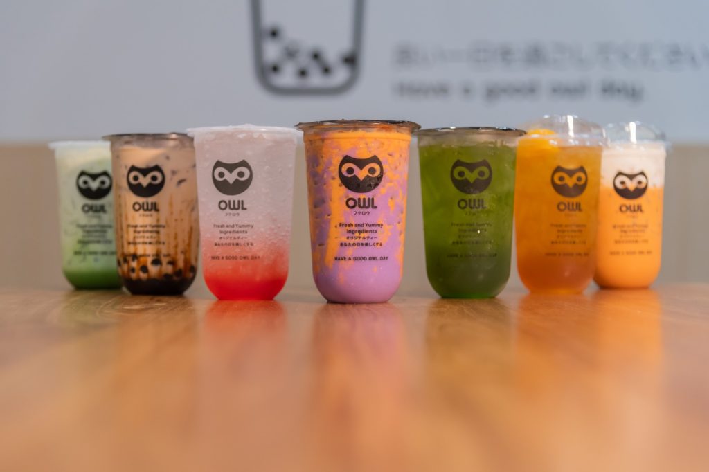 Owl cha อาวน์ชา ชานม อารมณ์ดี สาขาแรกบนเกาะหลีเป๊ะ