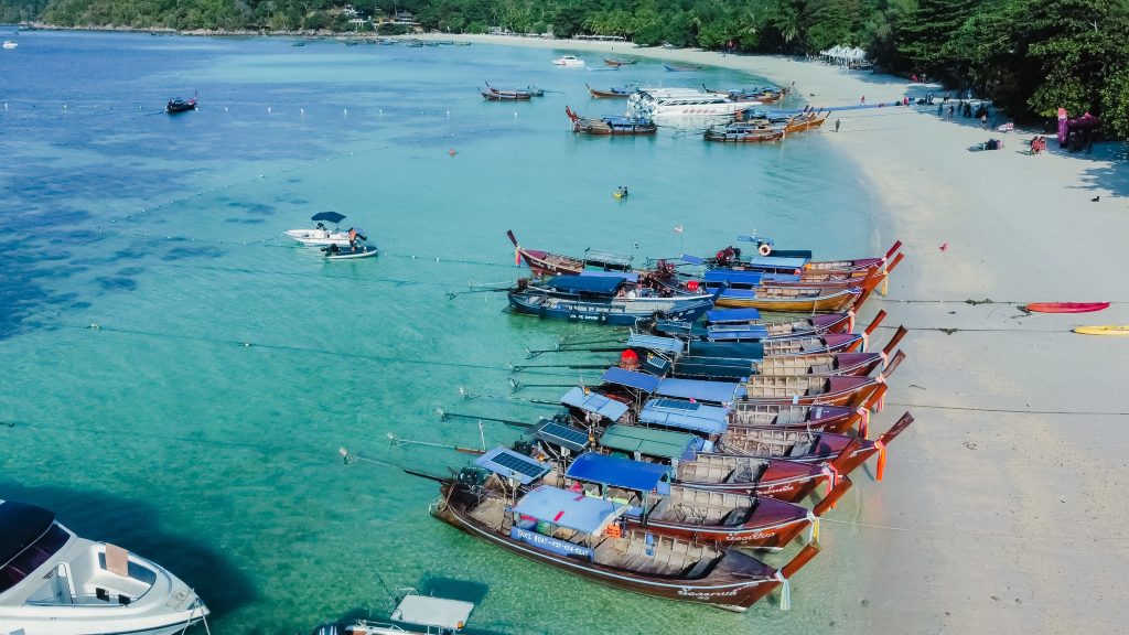 หาดพัทยา (Pattaya Beach Lipe) เกาะหลีเป๊ะ
